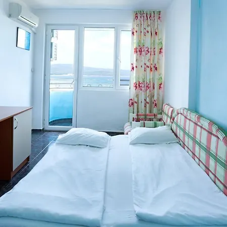 Szálloda Perla Beach Holiday Club