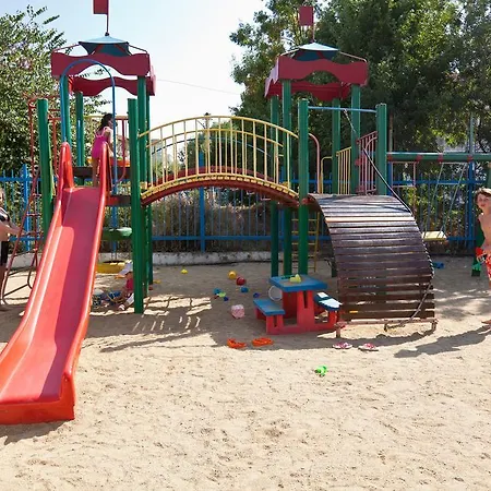 Perla Beach Holiday Club