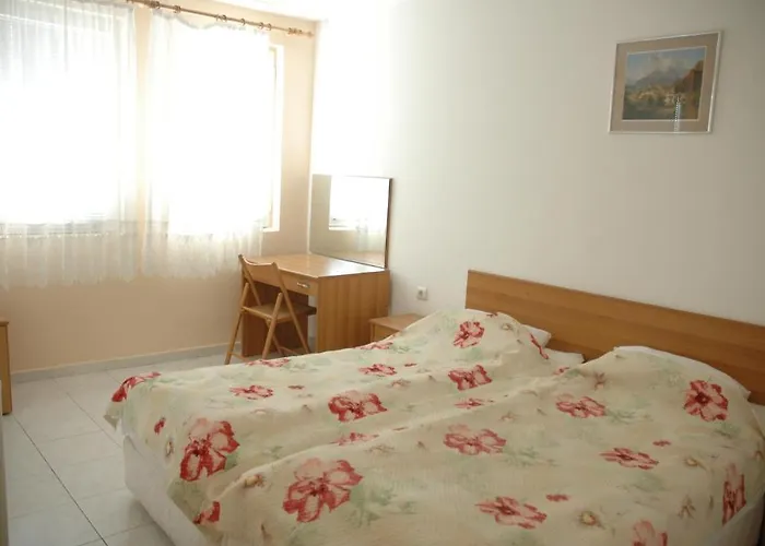 Perla Beach Holiday Club